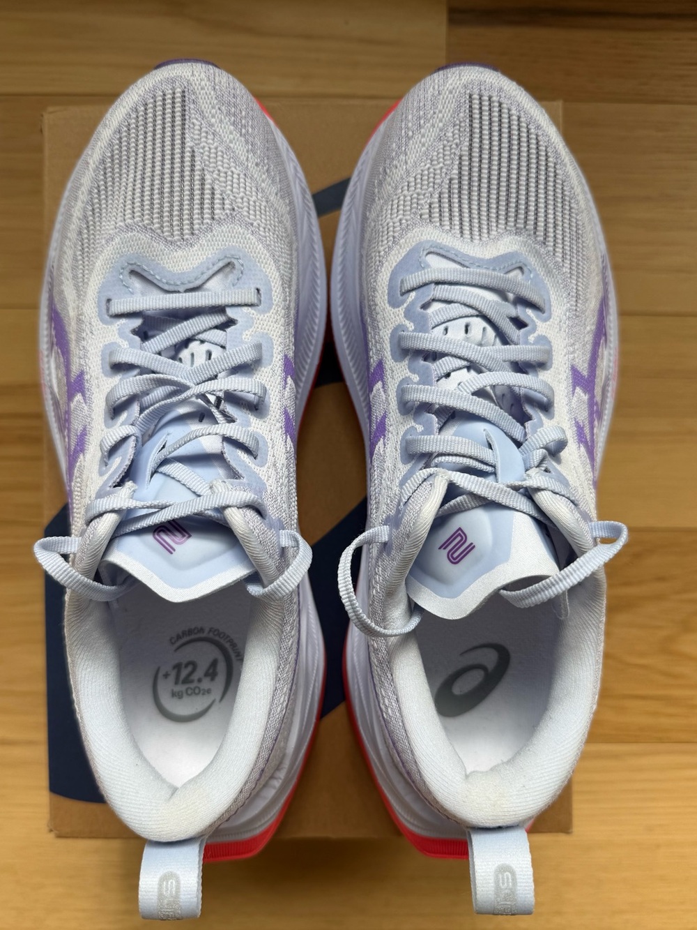 ASICS Superblast 2 W8/M6.5 - Picture 2 of 4